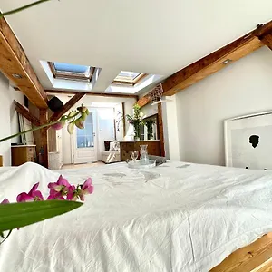 Apartament 54, Sopot